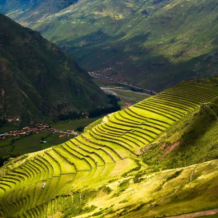 Rayos_de_luz_sobre_el_Valle_sagrado_de_los_Incas-